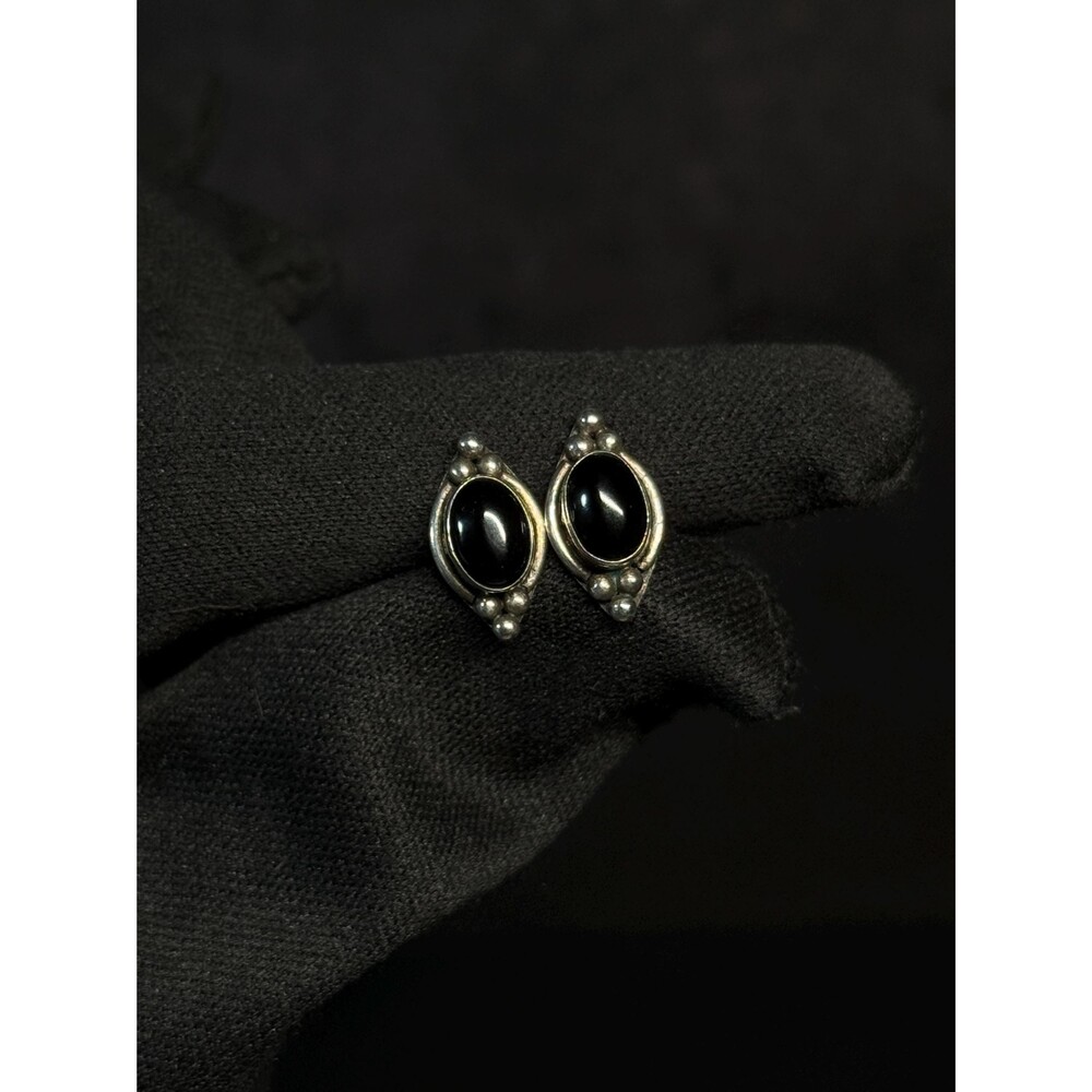 Vintage Onyx Sterling Silver Stud Earrings